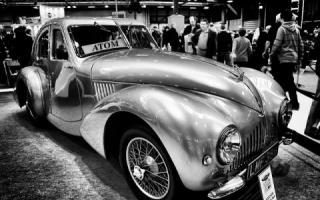 История компании Aston Martin
